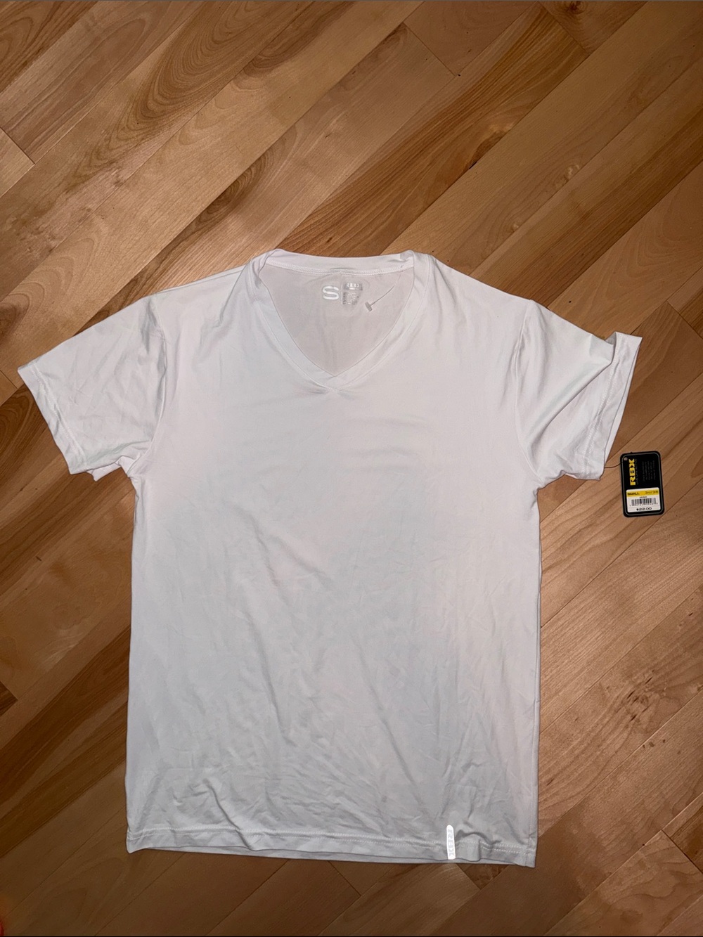 RBX White V-Neck Men's or Ladies  Shirt BNWT S